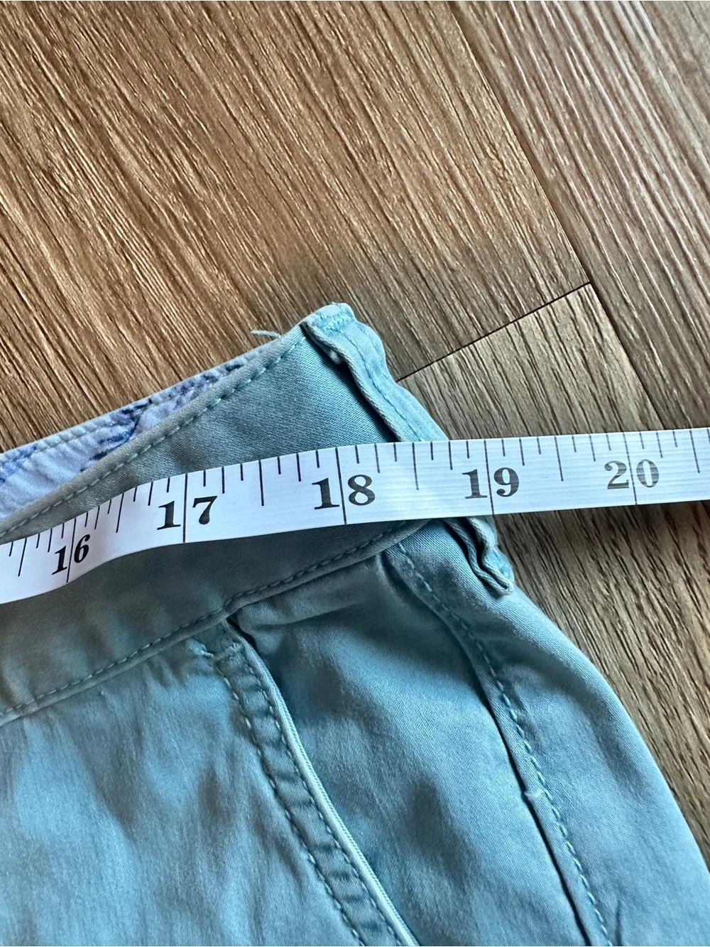 Tommy Bahama Men's Blue Cotton Chino Shorts Flat Front Slash Pockets Solid 36